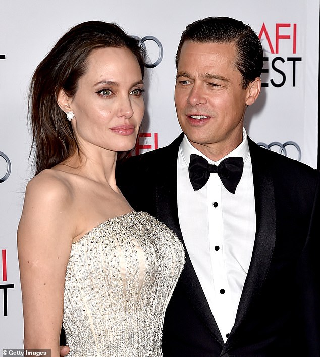 split Angelina and brad