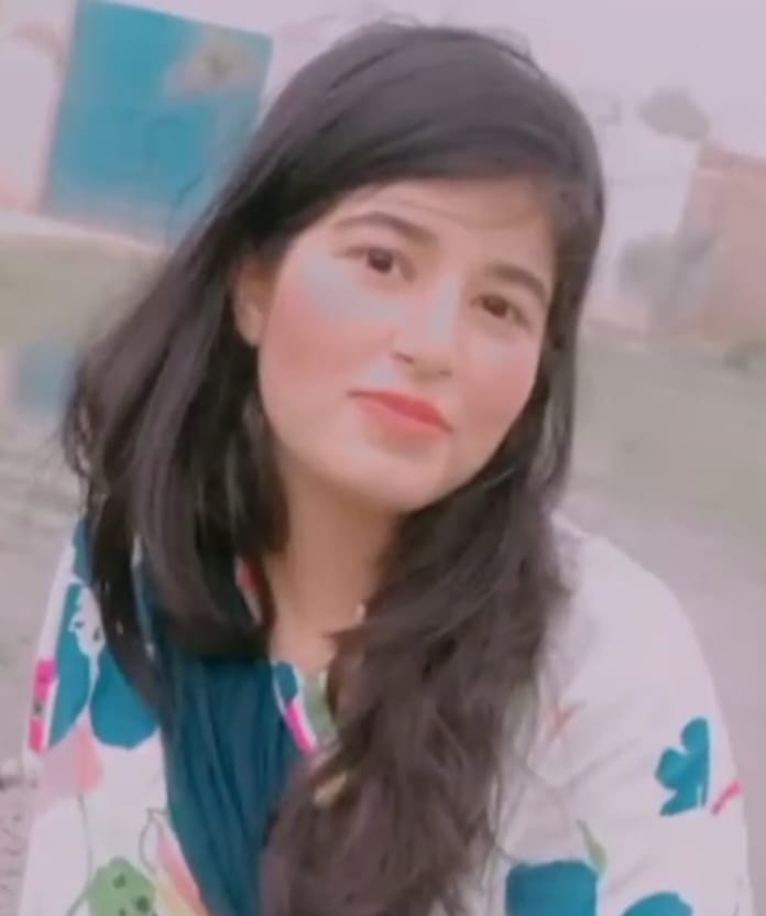 Mahrukh Maqbool